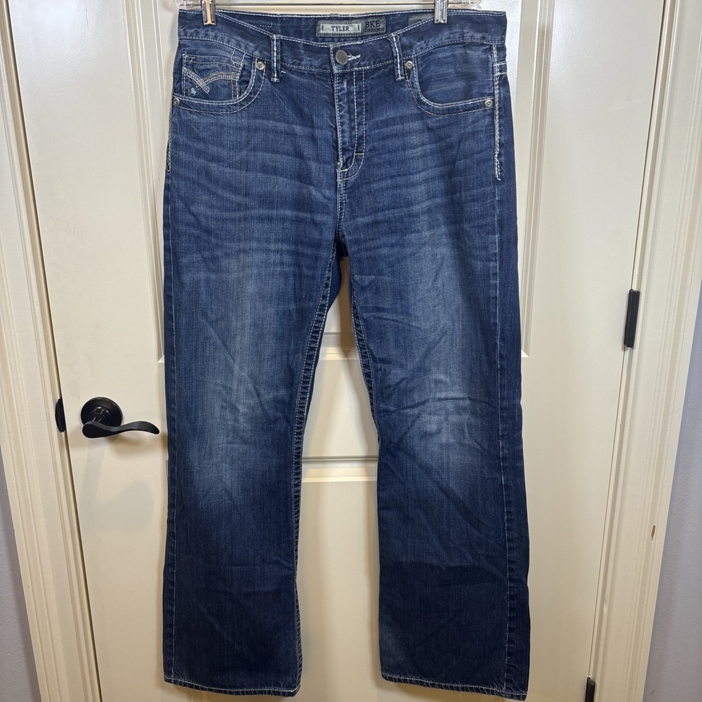Buckle BKE Jeans Mens Size 34L Denim Tyler Bootcut Casual Dark Wash Whisker